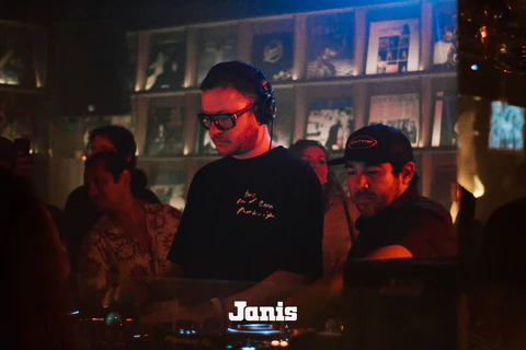 Janis Roma, foto 7