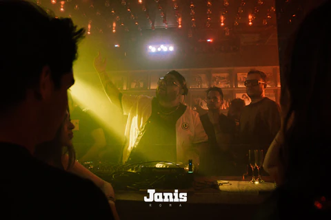 Janis Roma, foto 9