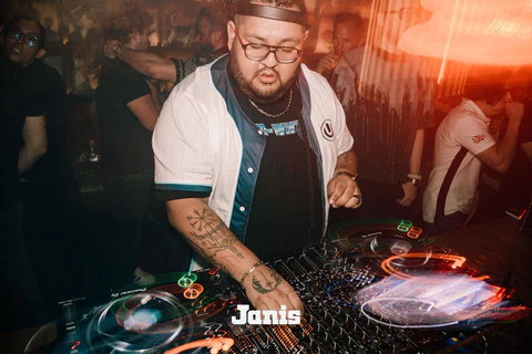 Janis Roma, foto 11